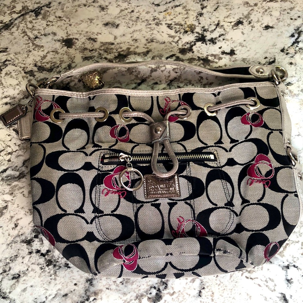 Coach Poppy Collection Gray & Black Classic Design